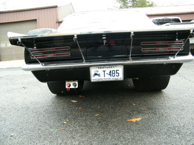 Pontiac Firebird 1967 image number 30