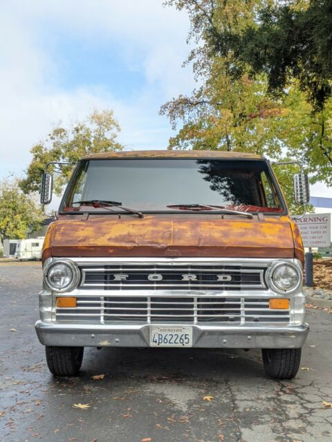 Ford E-Series Van 1973 image number 19