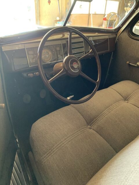 Plymouth Business coupe 1939 image number 12