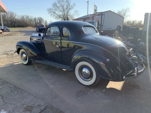 Plymouth Business coupe 1939 image number 2