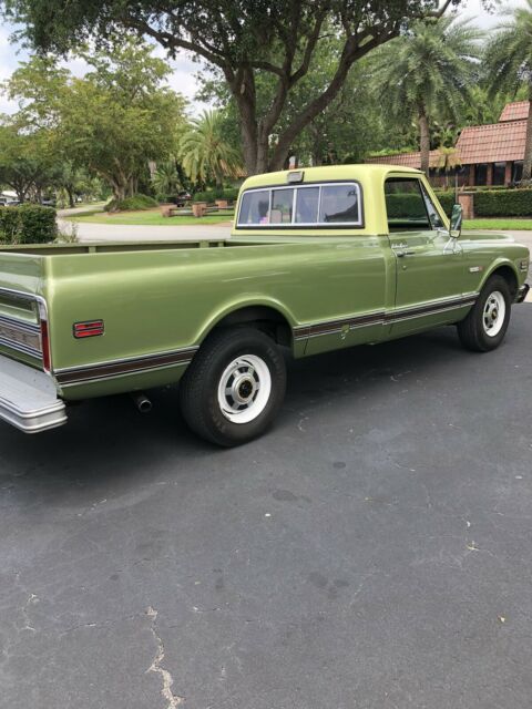 Chevrolet C20 Cheyenne Custom Camper 1972 image number 2