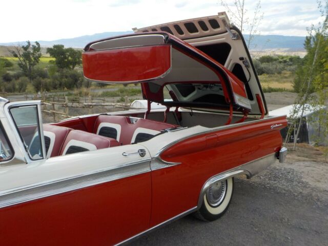 Ford Galaxie 1959 image number 27