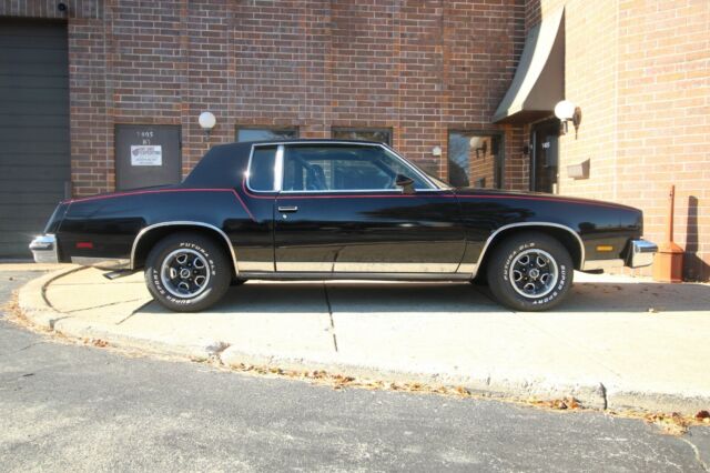 Oldsmobile Cutlass 1979 image number 6