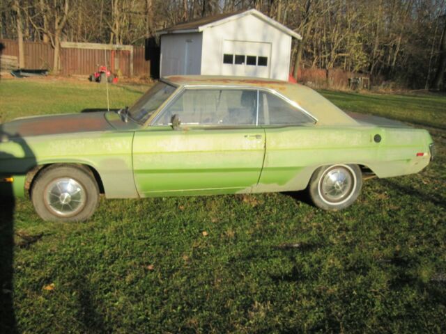 Plymouth Scamp 1973 image number 1