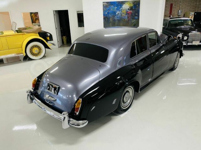 Bentley S1 Radford Countryman 1957 image number 29