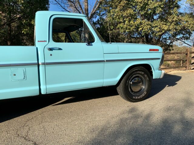 Ford F-250 1967 image number 17