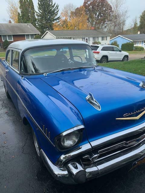 Chevrolet Bel Air/150/210 1957 image number 2