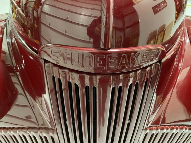 Studebaker M5 1946 image number 2