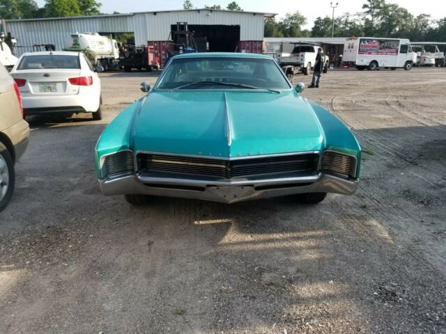 Buick Riviera 1966 image number 11