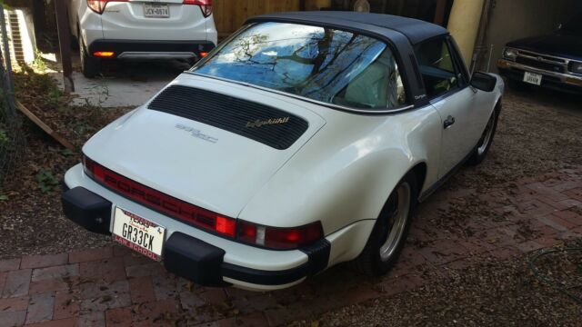 Porsche 911 SC 3.0 1978 image number 0