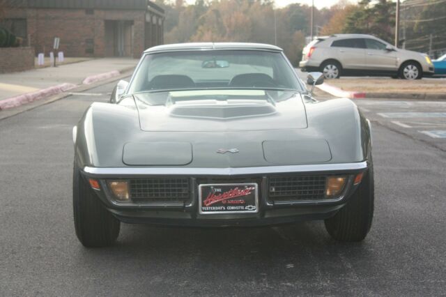 Chevrolet Corvette 1971 image number 10