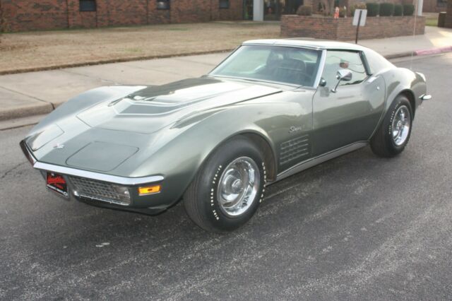 Chevrolet Corvette 1971 image number 13