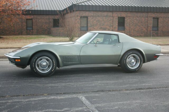 Chevrolet Corvette 1971 image number 19