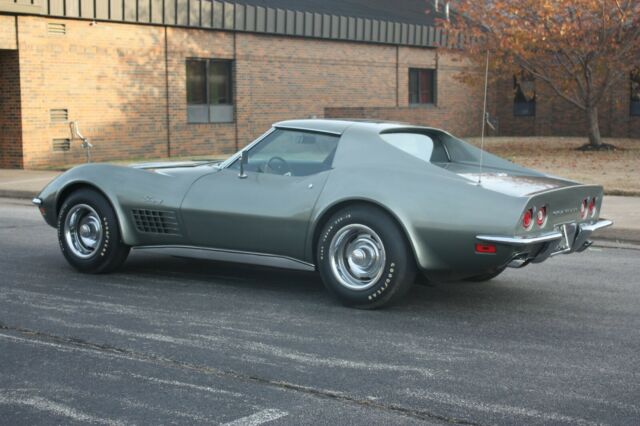 Chevrolet Corvette 1971 image number 20