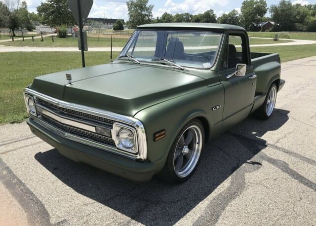 Chevrolet C-10 1970 image number 0