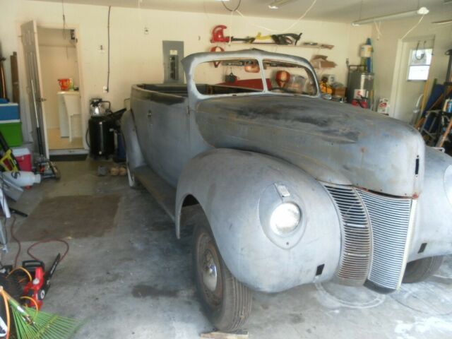 Ford UTE 1940 image number 1