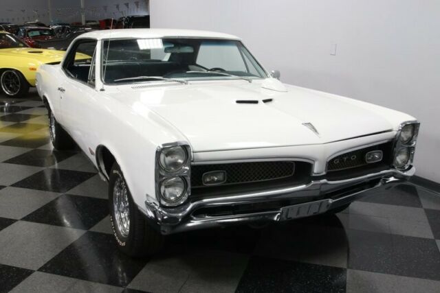 Pontiac GTO 1967 image number 18