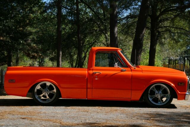 Chevrolet C-10 1972 image number 2