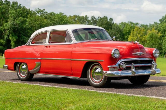 Chevrolet Bel Air/150/210 1953 image number 1