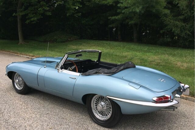 Jaguar XK 1968 image number 31