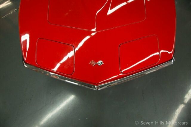 Chevrolet Corvette 1971 image number 12