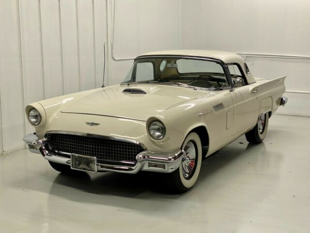 Ford Thunderbird 1957 image number 2