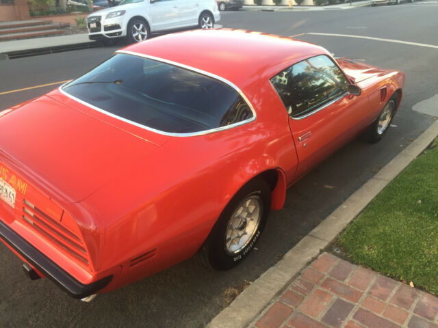 Pontiac Firebird 1975 image number 31