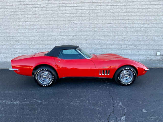 Chevrolet Corvette 1969 image number 8