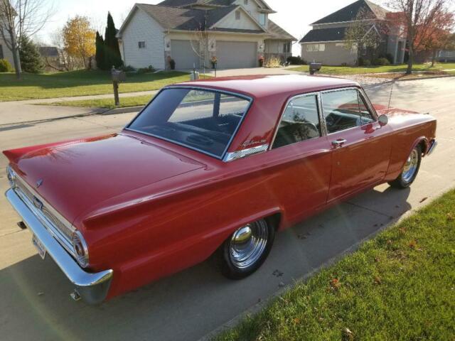 Ford Fairlane 1963 image number 16