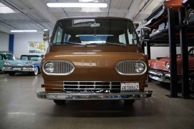 Ford Econoline 1/2 Ton Pick Up 1962 image number 33