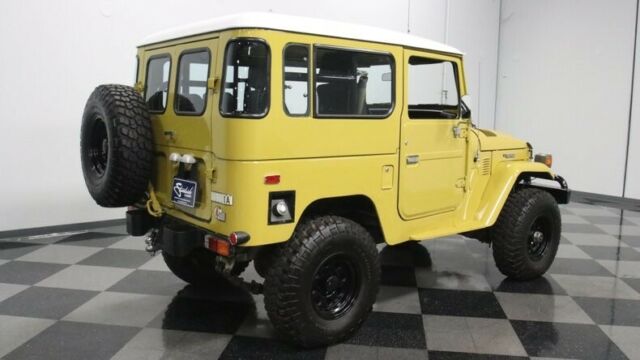 Toyota FJ Cruiser 1977 image number 14