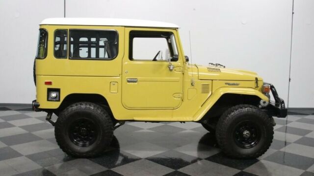 Toyota FJ Cruiser 1977 image number 15