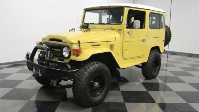 Toyota FJ Cruiser 1977 image number 21