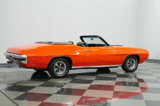 Pontiac GTO 1970 image number 14