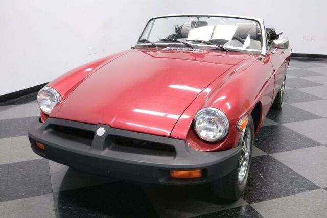 MG MGB 1975 image number 20