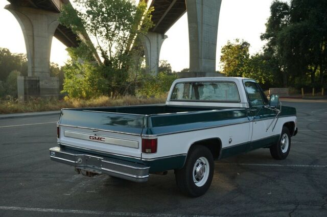 GMC Sierra 2500 1978 image number 23