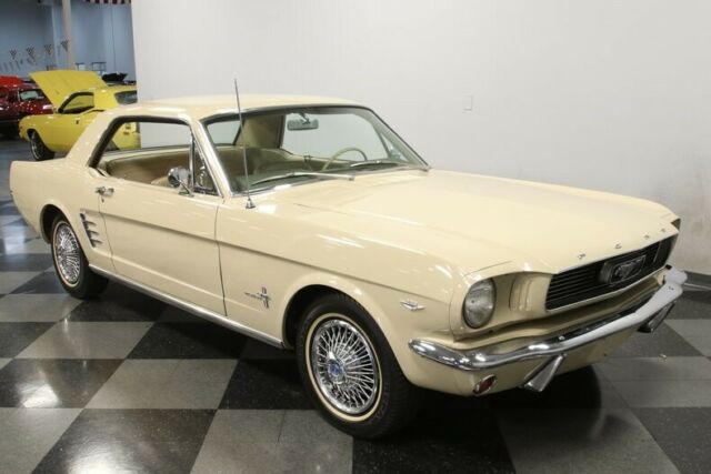 Ford Mustang 1966 image number 17