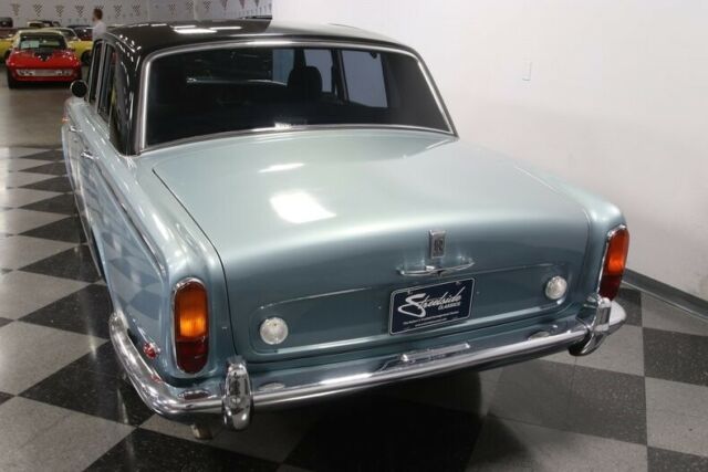 Rolls-Royce Silver Shadow 1969 image number 10