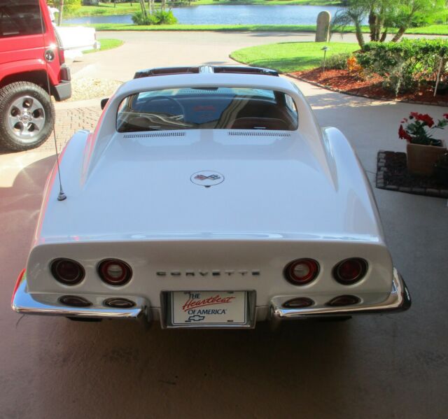 Chevrolet Corvette 1973 image number 44