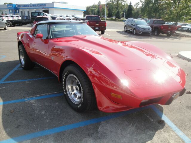 Chevrolet Corvette 1979 image number 20