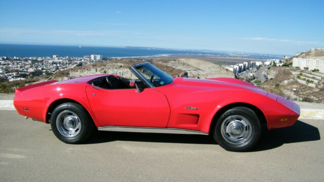 Chevrolet Corvette 1974 image number 31