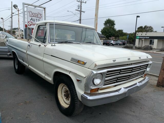 Ford F-250 1968 image number 0