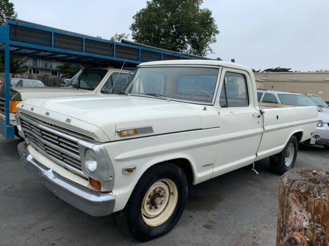 Ford F-250 1968 image number 1