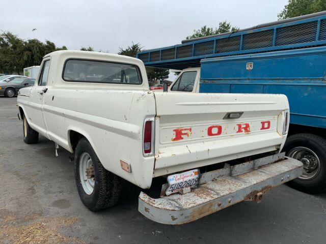 Ford F-250 1968 image number 14