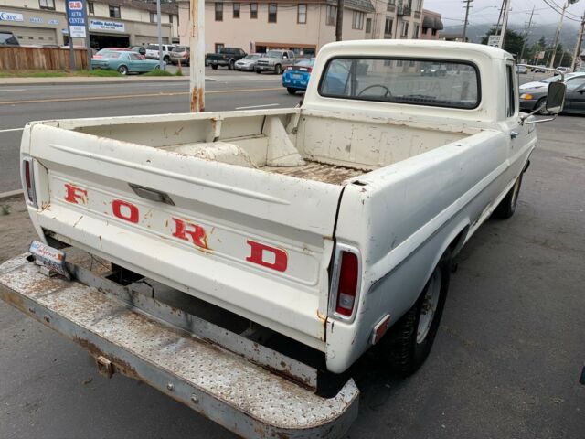 Ford F-250 1968 image number 15