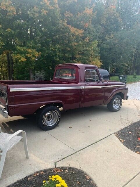 Ford F-100 1966 image number 1