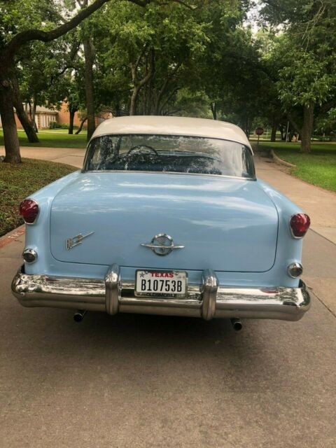 Oldsmobile Eighty-Eight 1954 image number 32