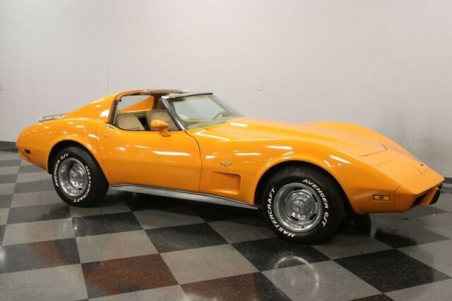 Chevrolet Corvette 1977 image number 16