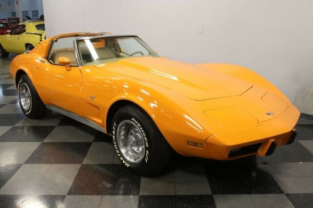 Chevrolet Corvette 1977 image number 17