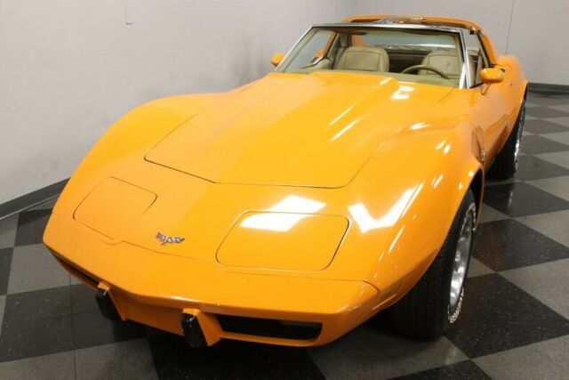 Chevrolet Corvette 1977 image number 20